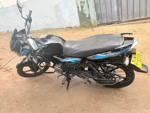 Bajaj Discover 2010