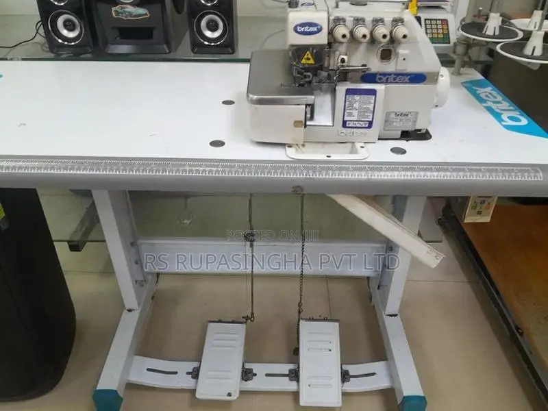 Britex Overlock Machine