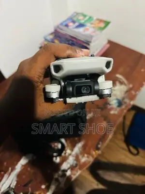Dji Mini 4 K- Fly More Combo