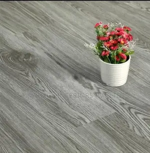Vinyl flooring