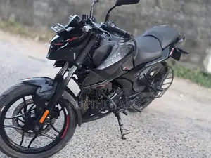 Bajaj Pulsar N160 2025