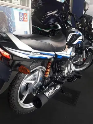 Bajaj CT100 2026