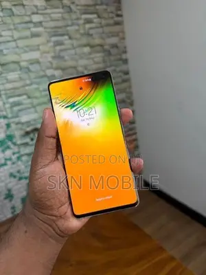 Samsung Galaxy S10 5G 8GB 256GB (Used)