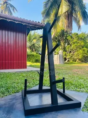 Heavy-Duty Gym Plate Tower