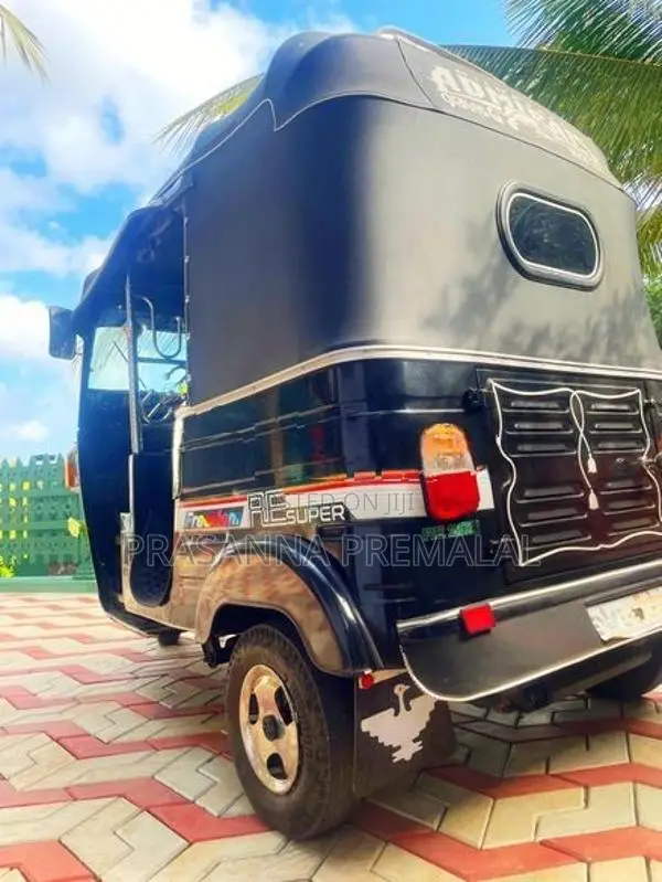 Bajaj RE Three Wheeler 2012