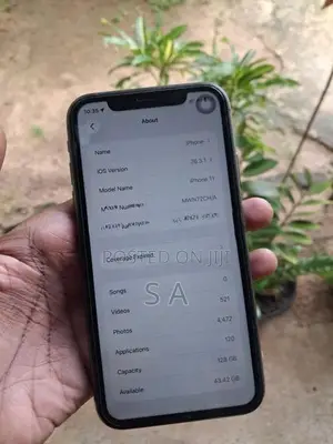 Apple iPhone 11 (Used)