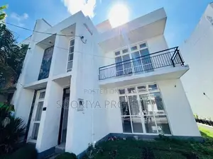 Almost Brand New 2 Storey Luxury House for Sale in Piliyandala