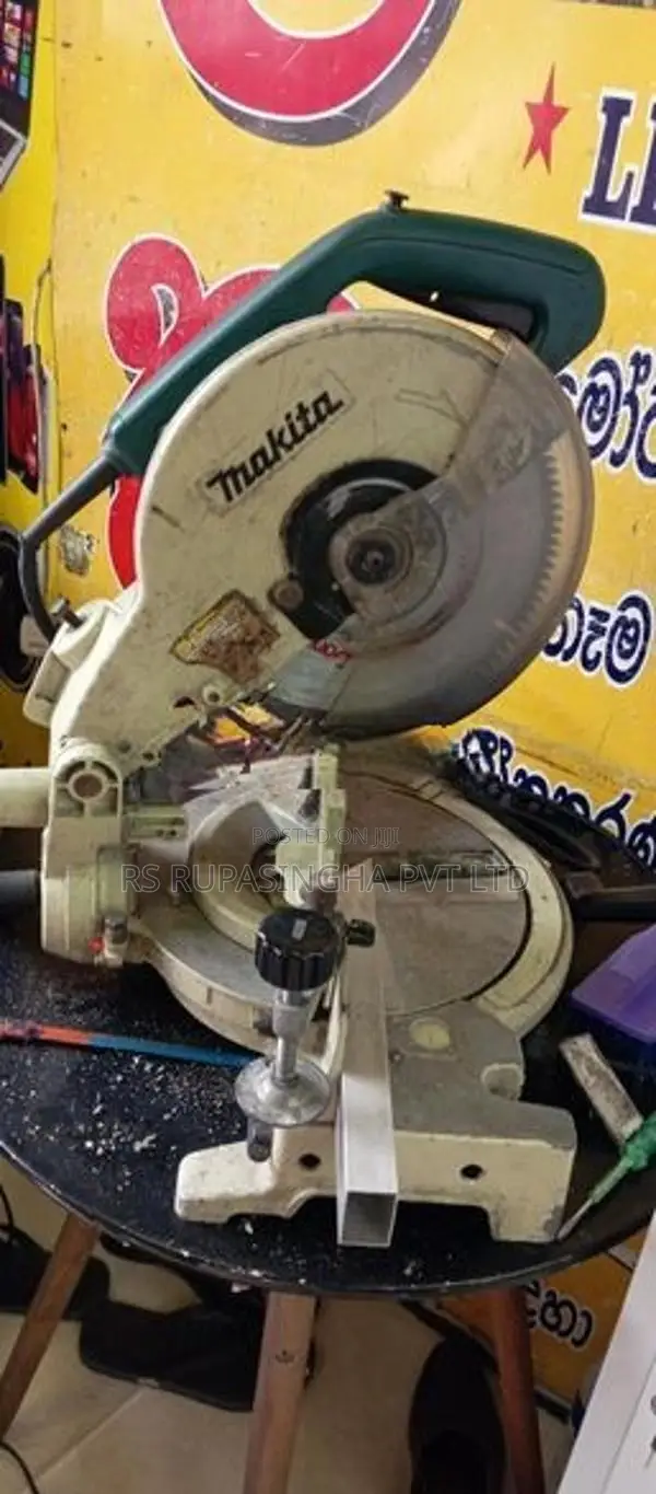 Makita Aluminium Bar Cutter
