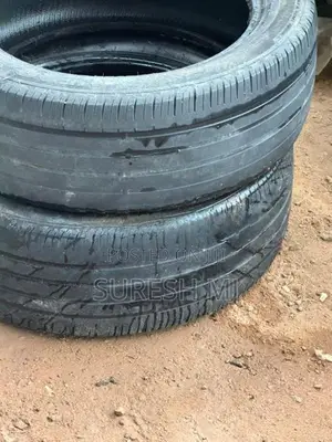 225/55/18 Tire 2