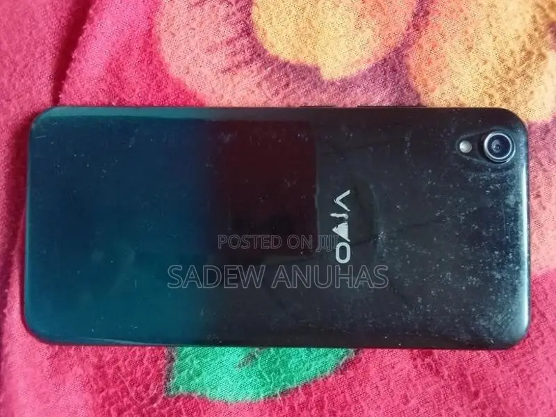 Vivo Y1s (Used)