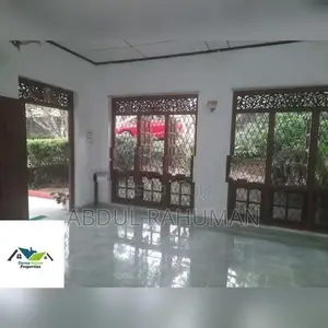 Ground Floor House in Battaramulla Junction
