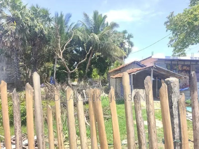 Land For Sale Valaichenai