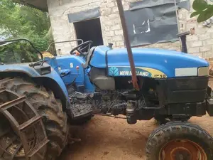 New Holland 2022