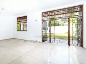 Two Story House for Sale in Nugegoda