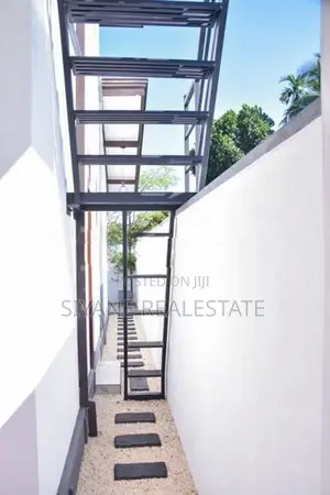 Brand New House for Sale in Athurugiriya