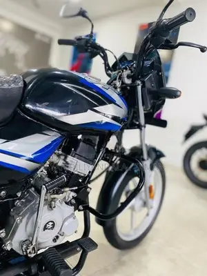 Bajaj CT100 2025