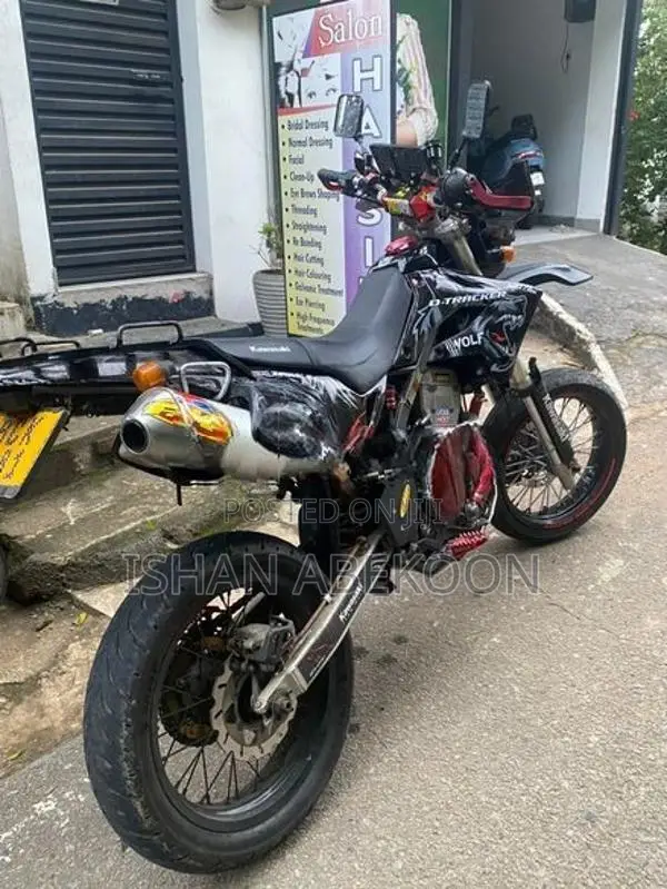 Kawasaki D Tracker 2015