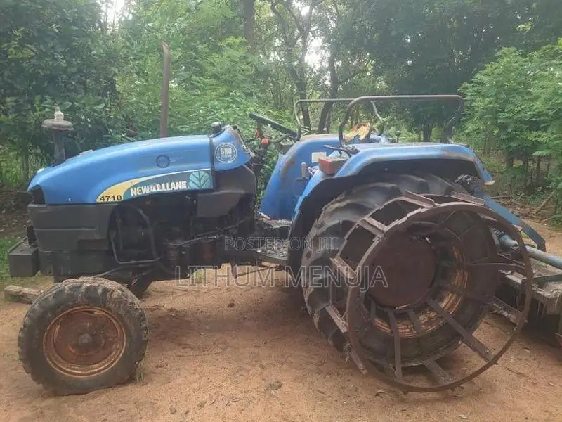 New Holland 2022