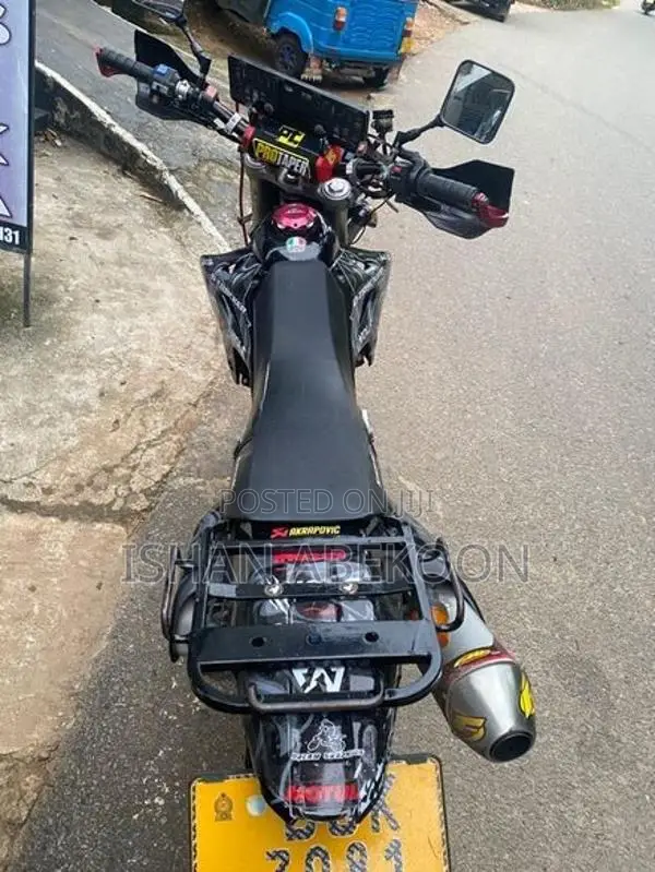Kawasaki D Tracker 2015