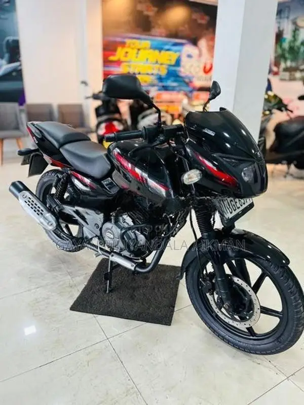 Bajaj Pulsar 180 2017
