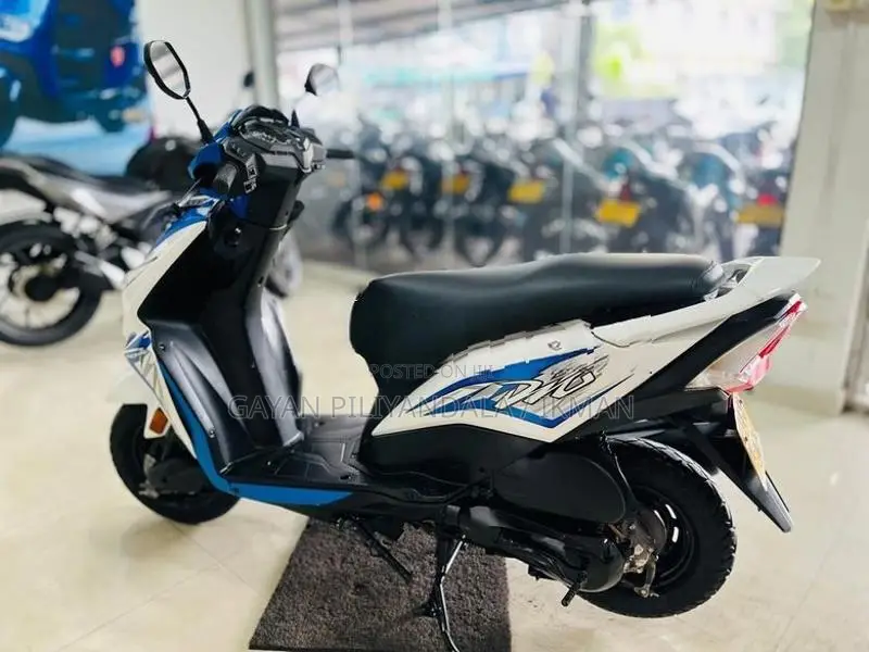 Honda Dio 2018