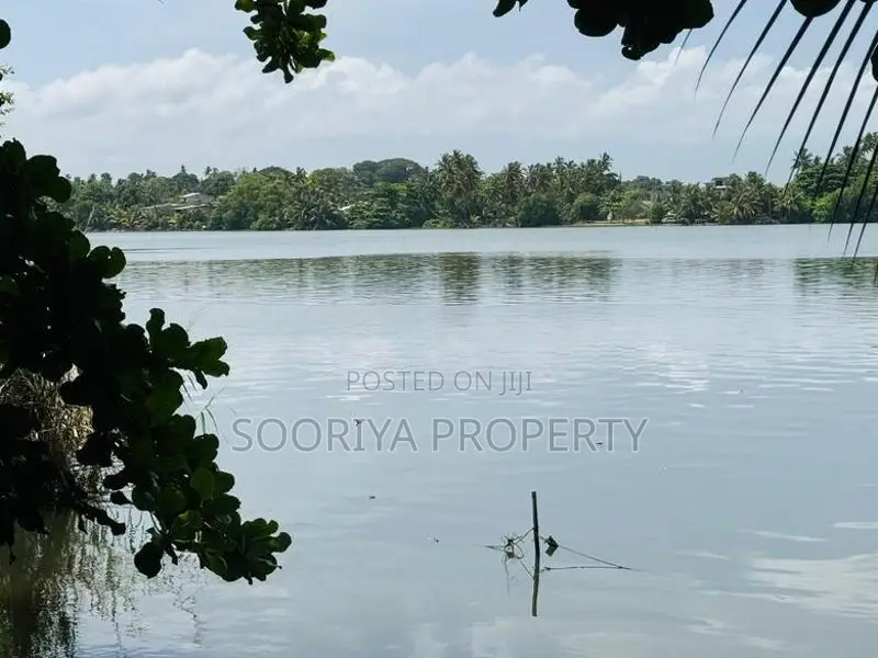 54 Perches Land for Sale in Moratuwa