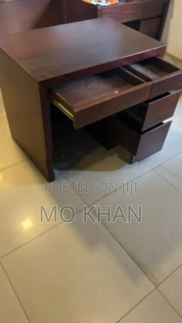 4 x Mahugany Office Table - Size 3' 2'