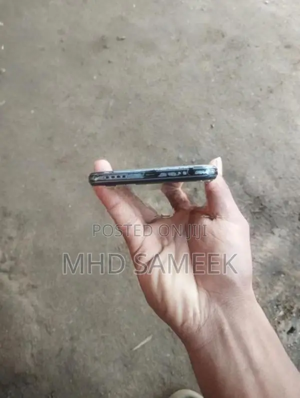 Vivo T1 (Used)