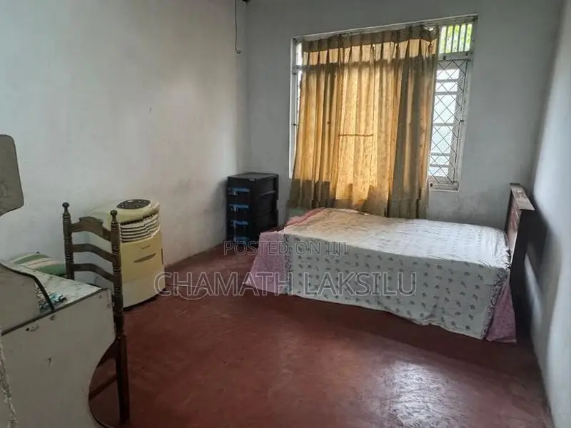 Rooms for Office Boys Maharagama