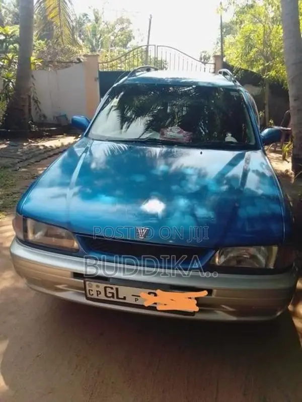 Nissan Wingroad 1998