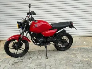Bajaj V15 2016