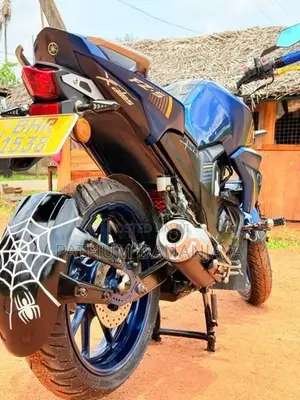 Yamaha FZs V2 2019