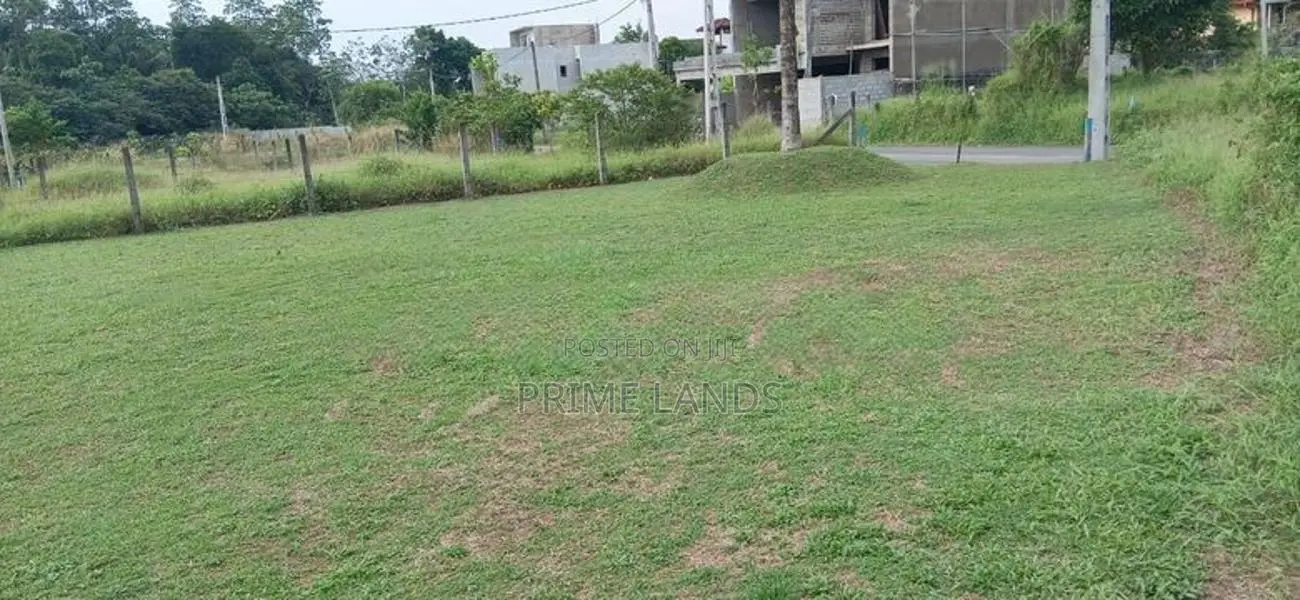 Kottawa 336 Bus Road , Residential Land for Sale