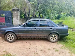 Nissan Sunny 1992