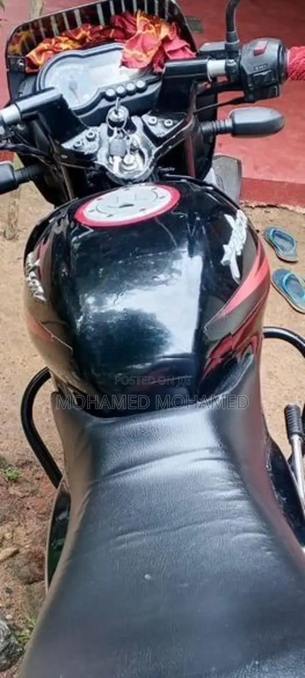 Bajaj Pulsar 150 2014