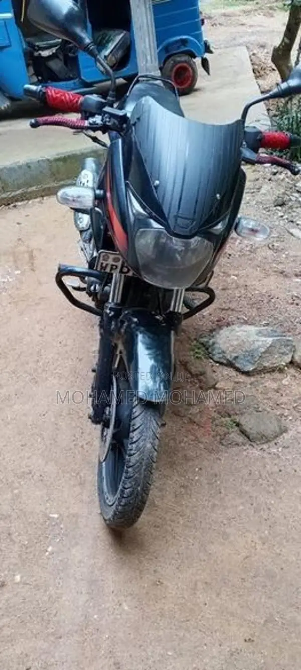 Bajaj Pulsar 150 2014