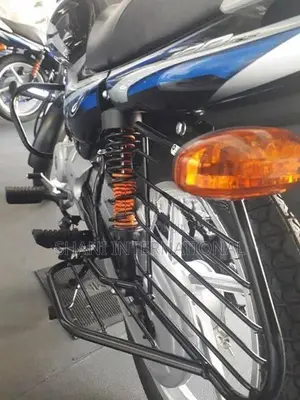 Bajaj CT100 2026