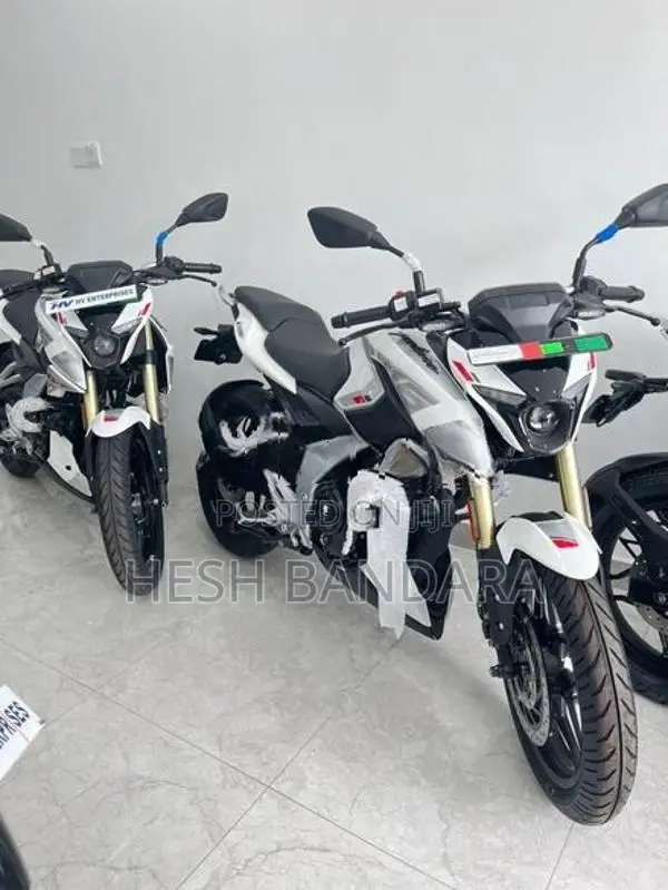 Bajaj Pulsar N160 Premium 2026