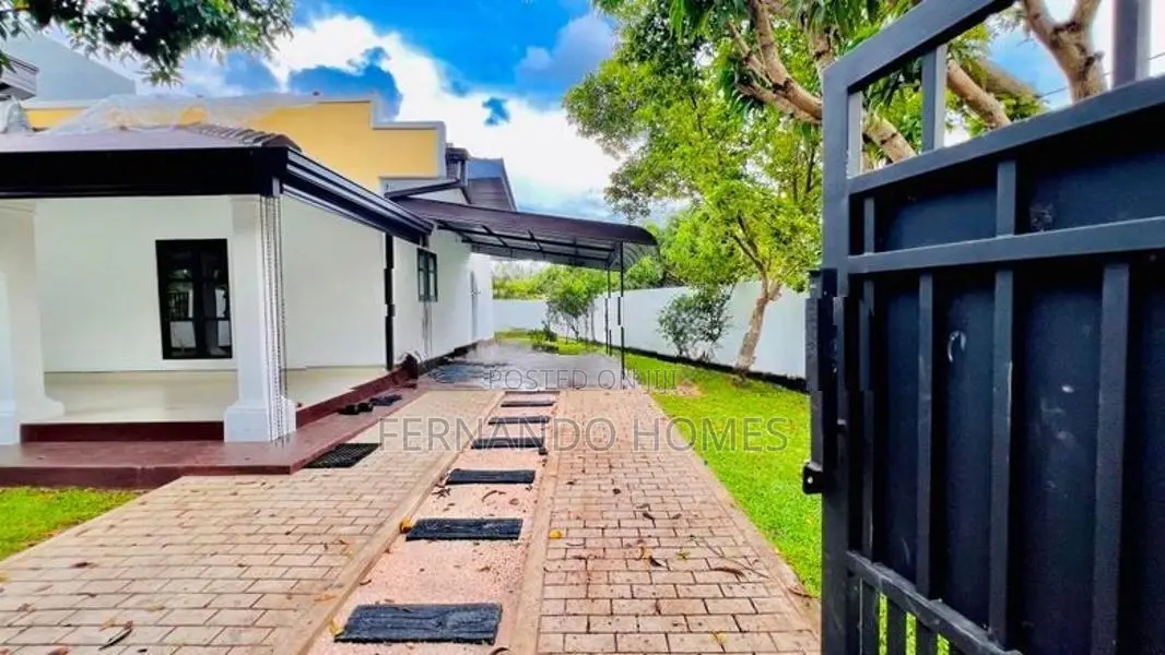 Fully Completed Single Story Luxury House For Sale In Negombo Kandawal