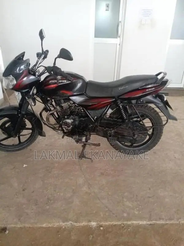 Bajaj Discover 150 2011