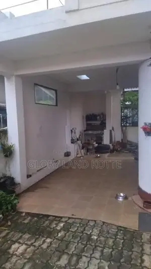 Upstair House for Rent Nugegoda