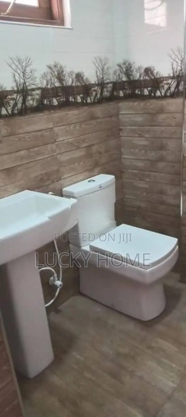 Negombo Upstair House Rent
