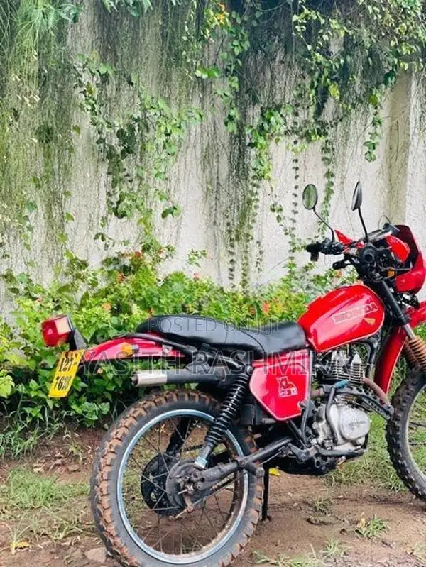 Honda XLR Japan 1989