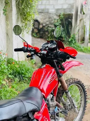 Honda XLR Japan 1989