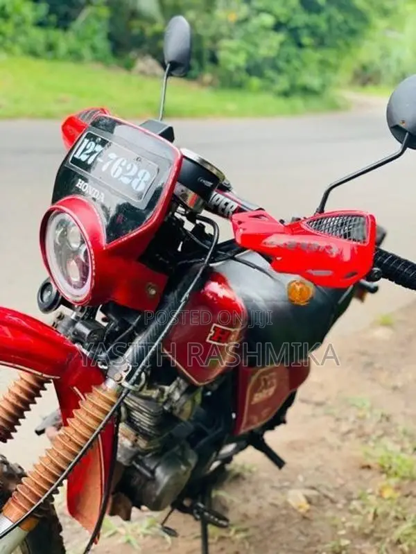 Honda XLR Japan 1989