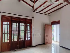 House Near Nsbm for Rent Homagama