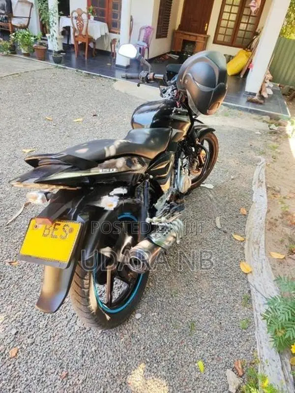 Bajaj Pulsar 150 2017