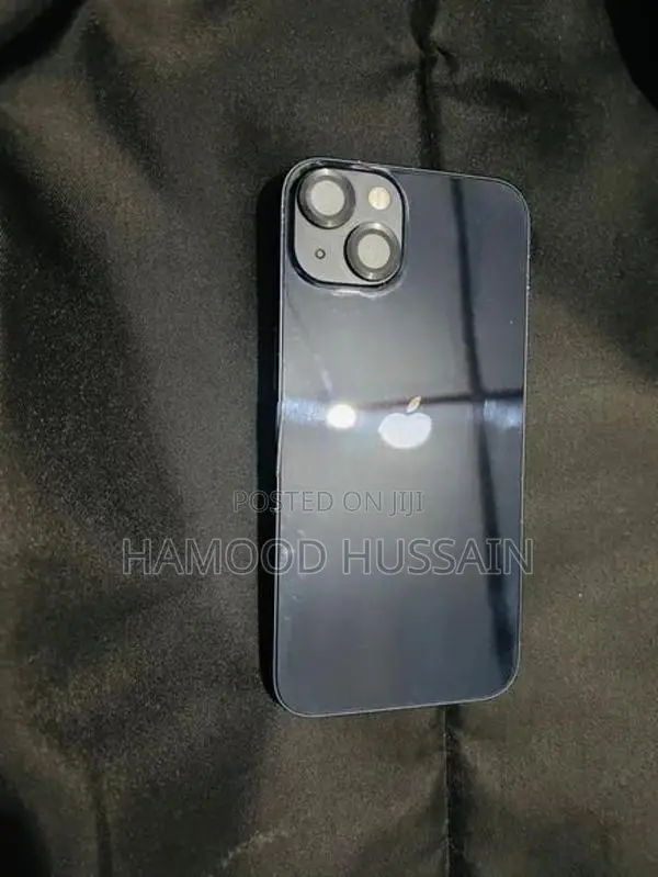 Apple iPhone 13 (Used)