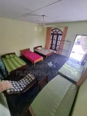 Spacious 1st Floor Boarding Room for Rent in Piliyandala