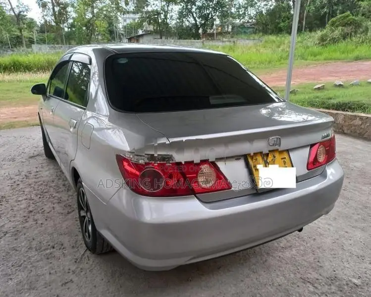 Honda Fit Aria 2007